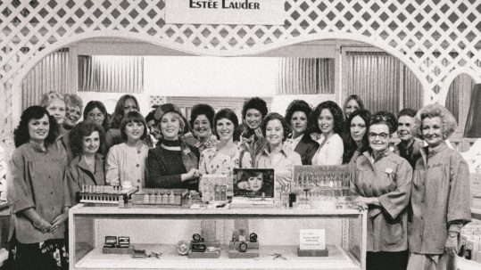 las 5 filiales que impulsan el imperio economico de estee lauder 1